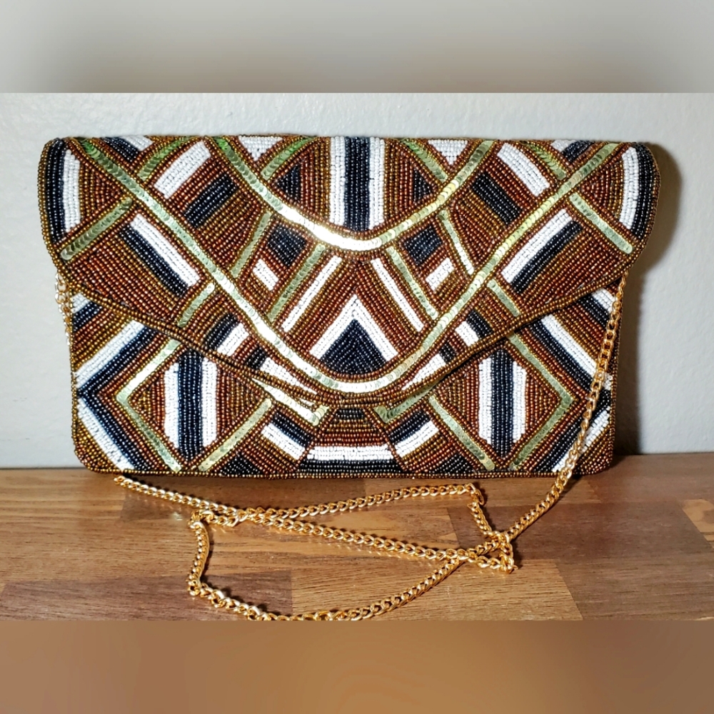 Francesca Beaded & Sequin Evening Envelope Purse with Cross Body Chain Strap.